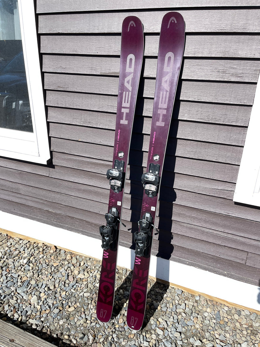 Fixation de ski Tyrolia Attack 11 | Vertical Addiction - Vertical Addiction Fixation de ski Tyrolia Attack 11 | Vertical Addiction - Vertical Addiction